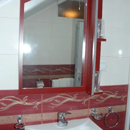 בית הארחה Nova