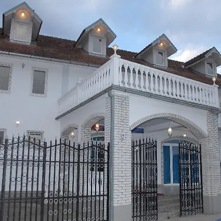 Nova Guest house